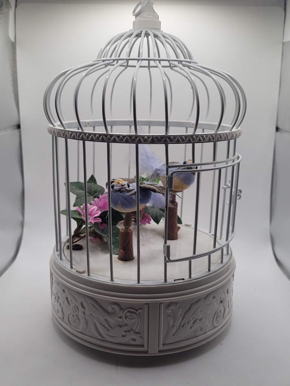 Vintage  Chirping Love Birds In Bird Cage 11"